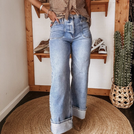 Elastic Mid Waist Straight Jeans