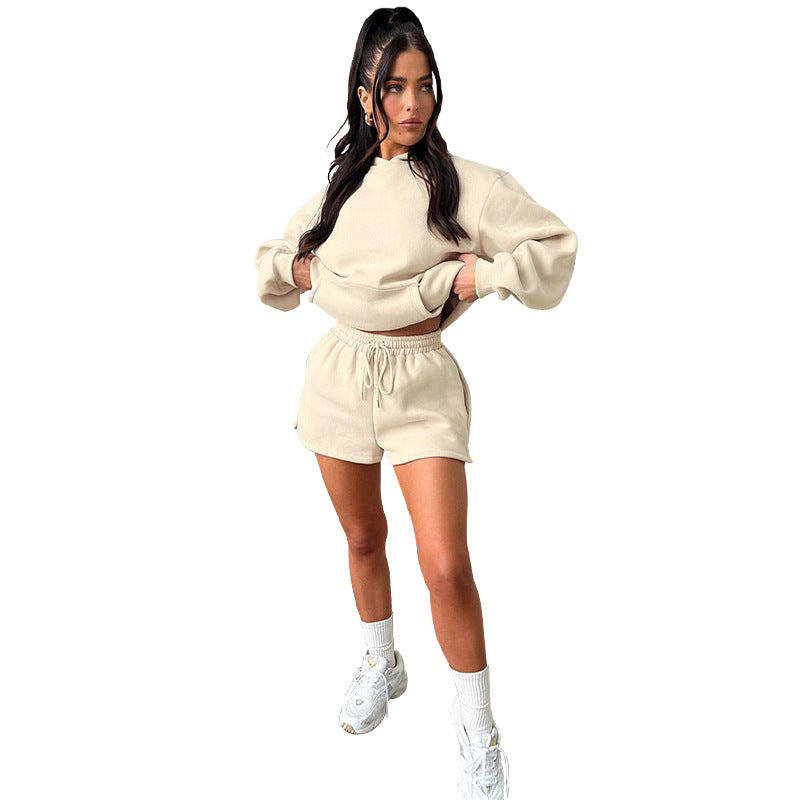 Long-Sleeved Hooded Shorts set